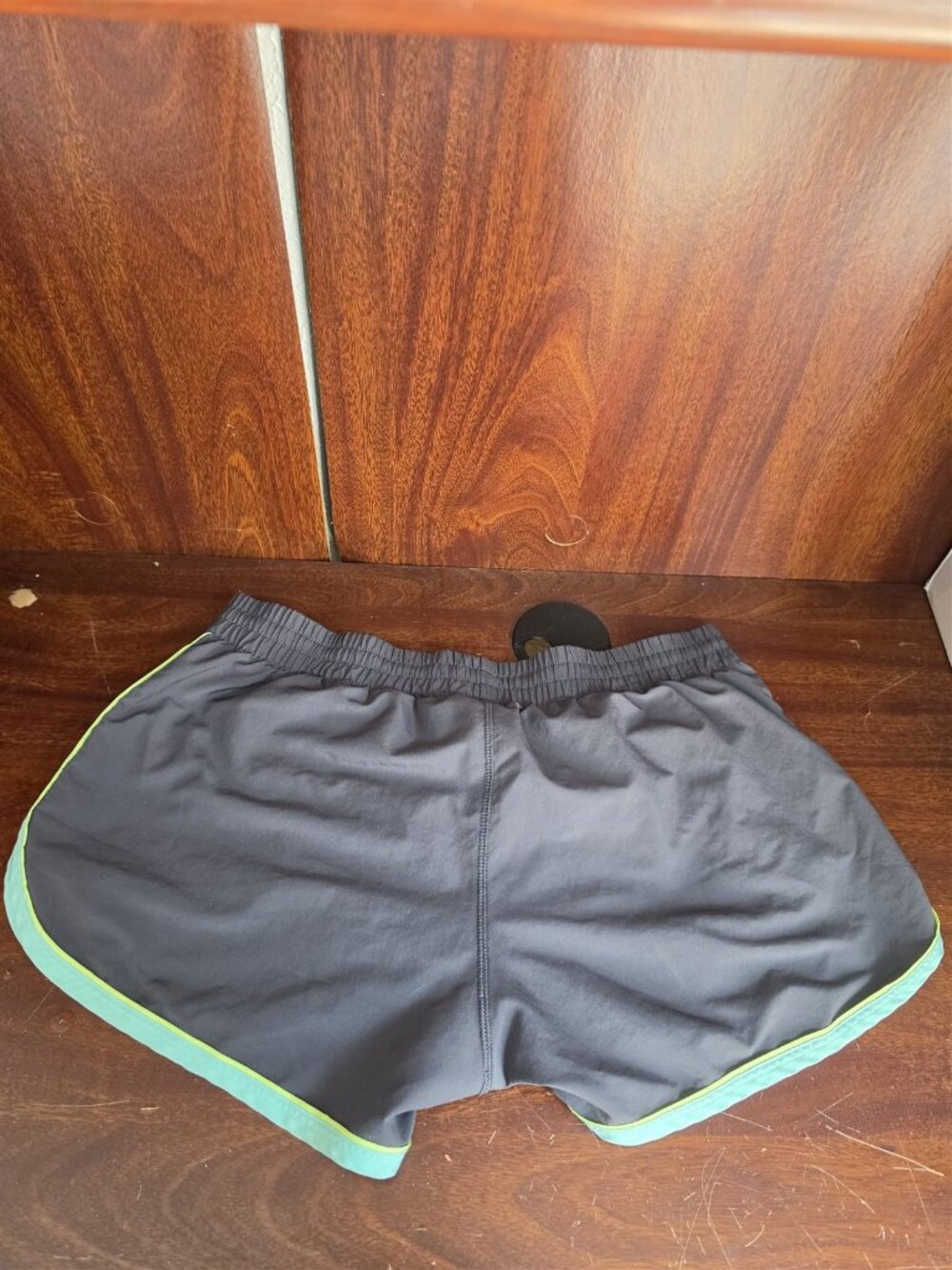 Under Armour HeatGear Running Shorts Gray Mint Women M
